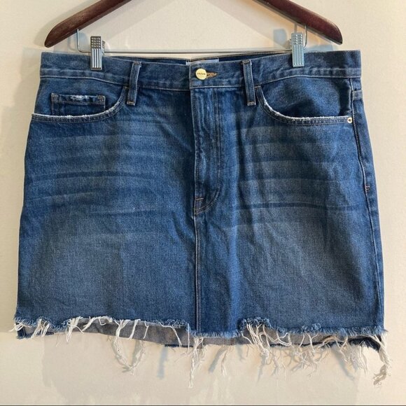 FRAME Sz 34 Denim Jean mid-Wash With  Raw Hem Skirt - Picture 1 of 11